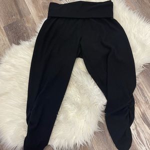 Venus large fold down waist Harlem style black cropped pants